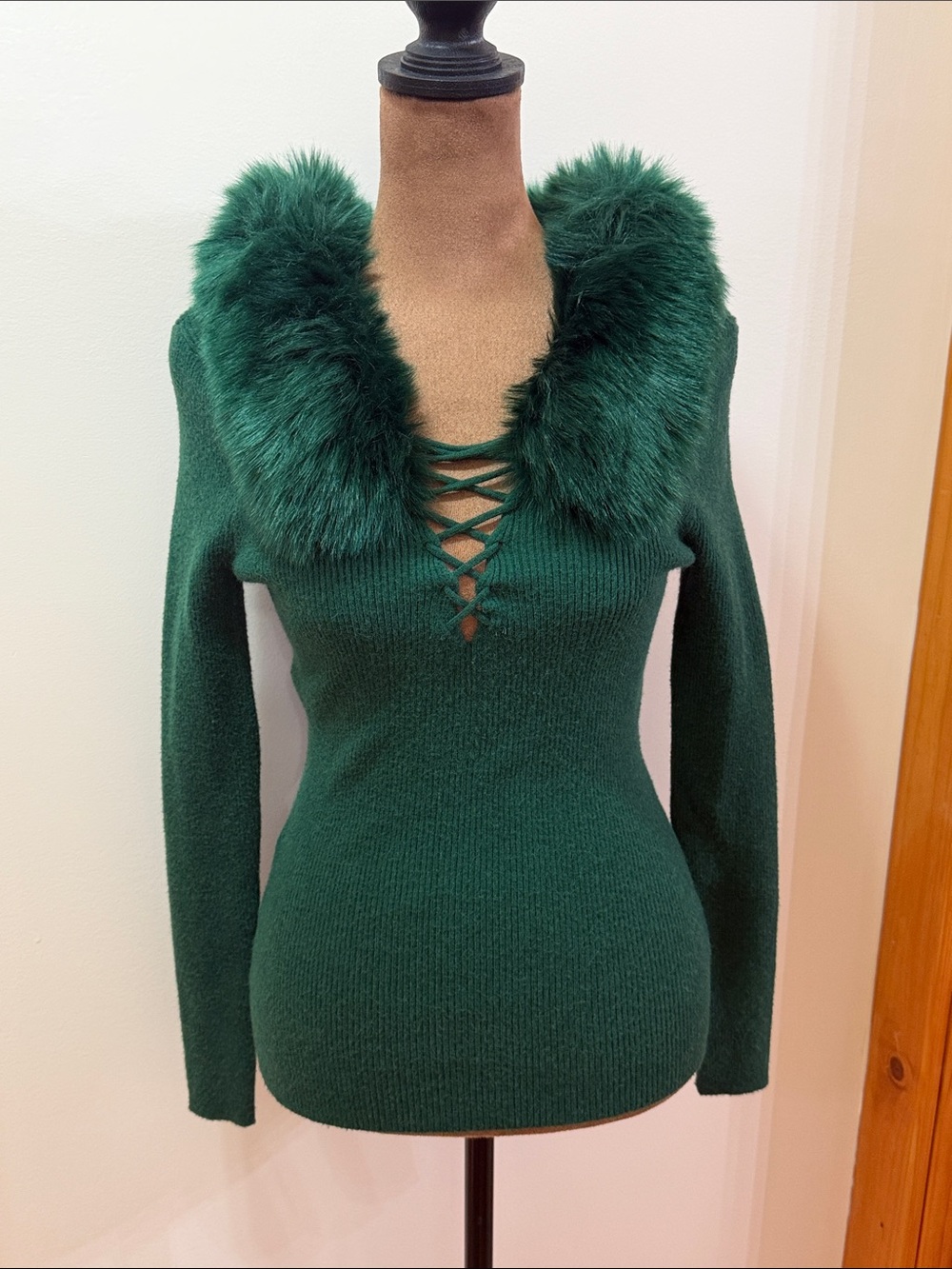 Boston Proper Forest Green Faux-Fur Trim Lace-Up Women’s Sweater Size Small NWOT